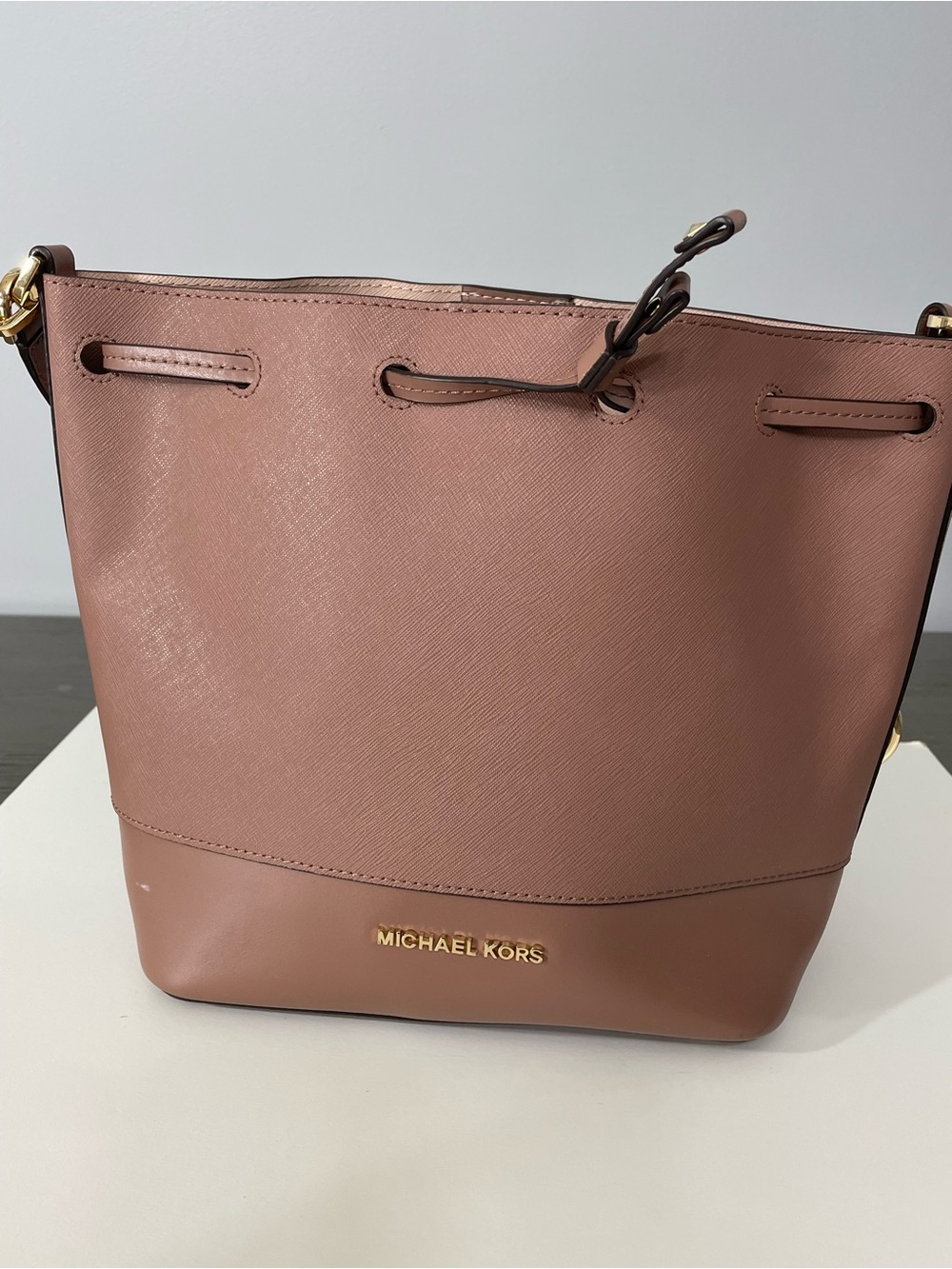 Michael Kors Dusty Rose Leather Bucket Shoulder Bag